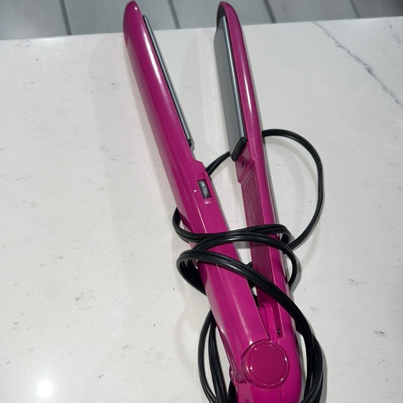 Conair Other Red Conair Hair Appliance Straightener Its New Without